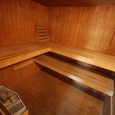 Appartement Met Eigen Sauna En Sport-En Spelruimte Ee Exterior foto