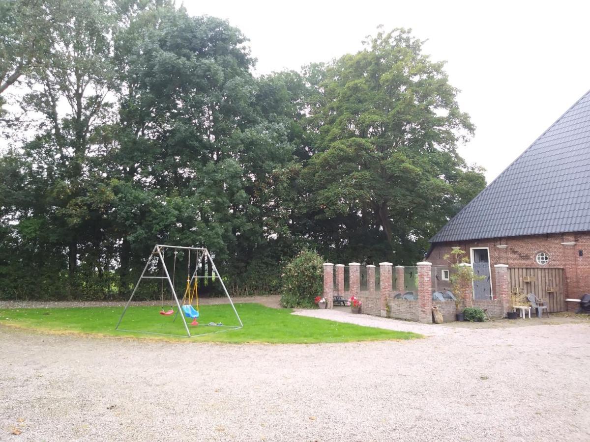 Appartement Met Eigen Sauna En Sport-En Spelruimte Ee Exterior foto